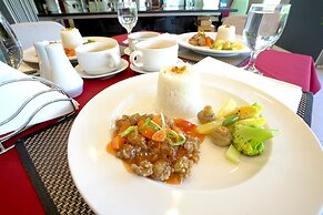 Alpa City Suites