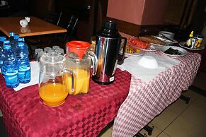 Jamia Central Hotel