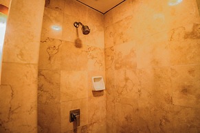 Kuta Paradiso Hotel