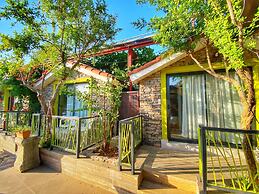 Leda Beach Hotel