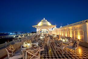 Radisson Blu Udaipur Palace Resort & Spa