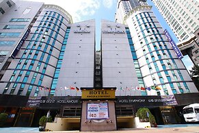 Amour Hotel