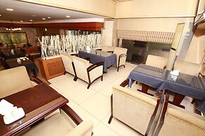 Amour Hotel