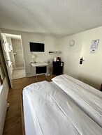 Statthotel