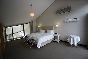 The Glen Apartments
