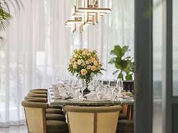 The Robertson House by The Crest Collection