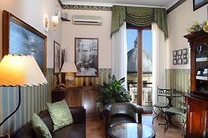 Pinto Storey Hotel