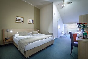 Hotel Taurus