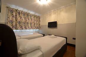 Hyde Park Suites - Apartments