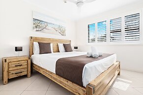 Windward Apartments