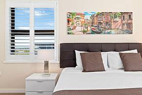 Windward Apartments
