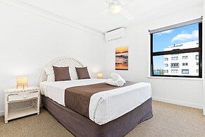 Windward Apartments