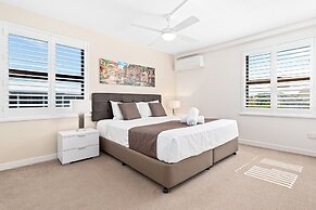 Windward Apartments