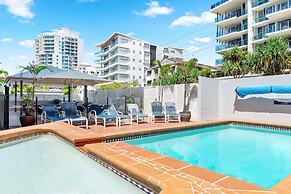 Windward Apartments