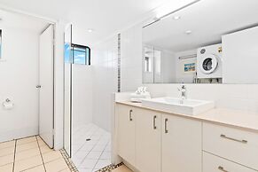 Windward Apartments