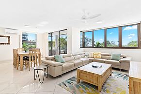 Windward Apartments