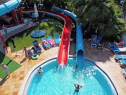 Alfagar Aparthotel
