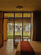 Hotel Amapola Resort