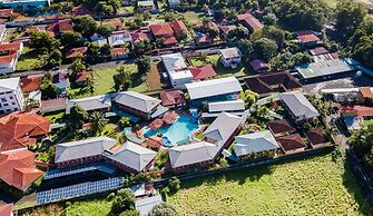 Hotel Amapola Resort