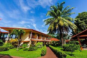 Hotel Amapola Resort