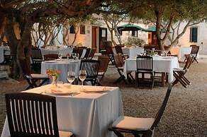 Alcaufar Vell Hotel Rural & Restaurant