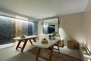 Michelangelo Resort and Spa