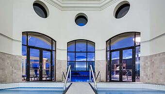 The Royal Kelowna
