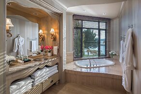 The Royal Kelowna