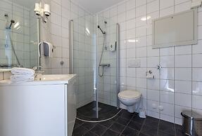 Enter City Apartment Hotel