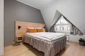 Enter City Apartment Hotel