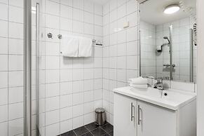 Enter City Apartment Hotel