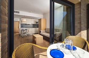 Almirall Apartaments