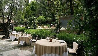 Moulin De Mougins