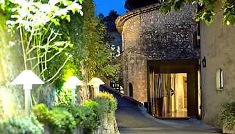Moulin De Mougins
