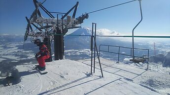 Niseko Freedom Inn