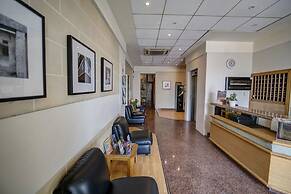 Sliema Chalet Hotel