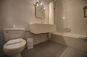 Sliema Chalet Hotel