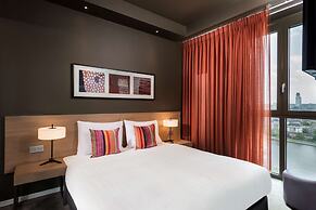 Adina Apartment Hotel Frankfurt Neue Oper