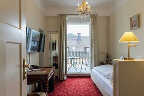 Hotel Weisses Haus
