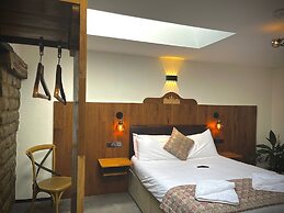 The Blue Boar Inn