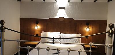 The Blue Boar Inn