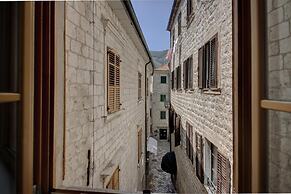 Hotel Vardar Kotor