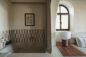 Domes of Elounda, Autograph Collection