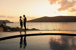 Domes of Elounda, Autograph Collection