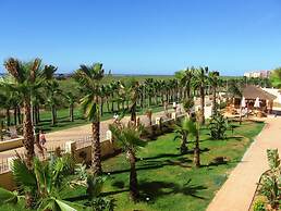 Apartamentos Playamarina