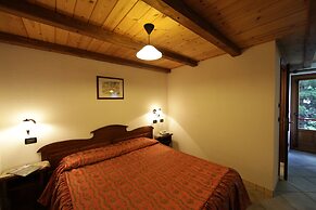 Hotel Santa San