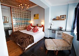 Sweet Lemon Boutique Bed & Breakfast