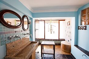 Sweet Lemon Boutique Bed & Breakfast