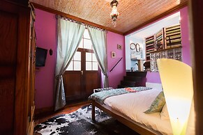 Sweet Lemon Boutique Bed & Breakfast