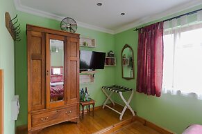 Sweet Lemon Boutique Bed & Breakfast
